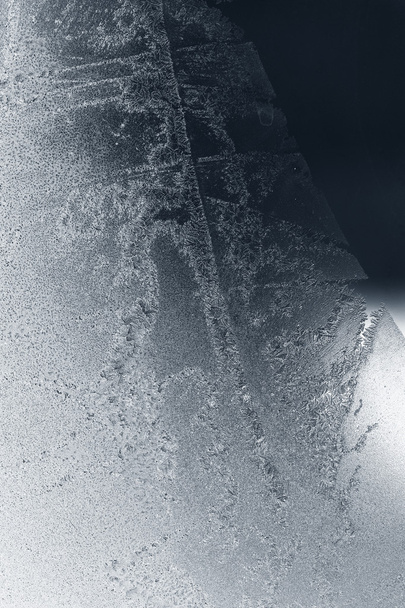 Fiori di ghiaccio su vetro - struttura e sfondo. Alta risoluzione e dettagli taglienti e belli
 - Foto, immagini
