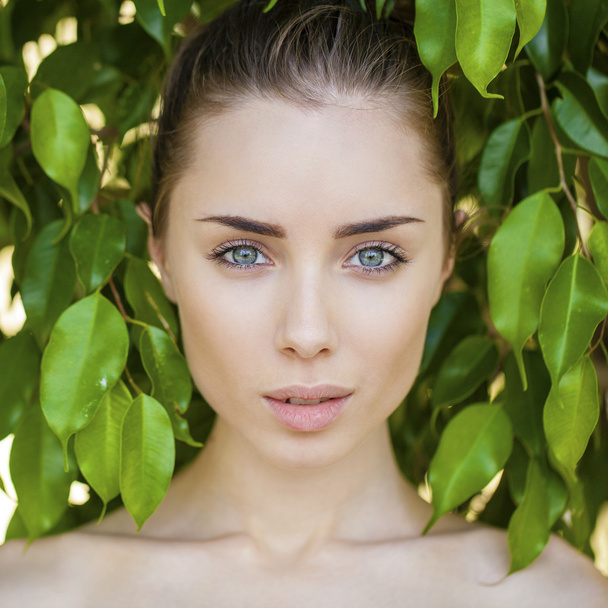 Portrait of beautiful young woman  - 写真・画像