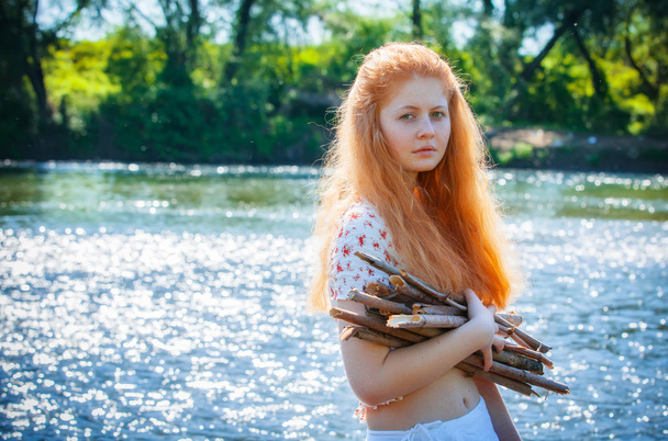 rural red-haired girl - Foto, Imagem