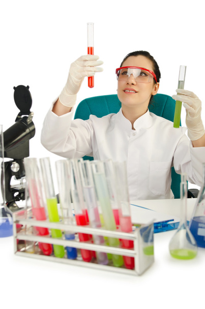 Química femenina en estudio sobre blanco
 - Foto, Imagen
