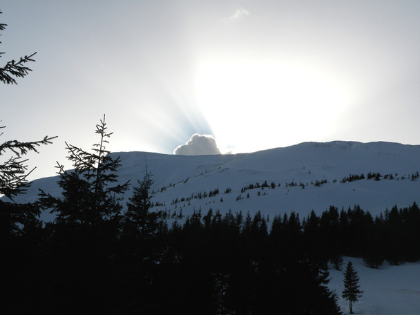 Auringonlasku vuorilla - Valokuva, kuva