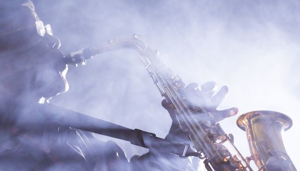 Musician playing saxophone - Foto, imagen