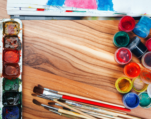 Suluboya boya boya ve fırça - Fotoğraf, Görsel