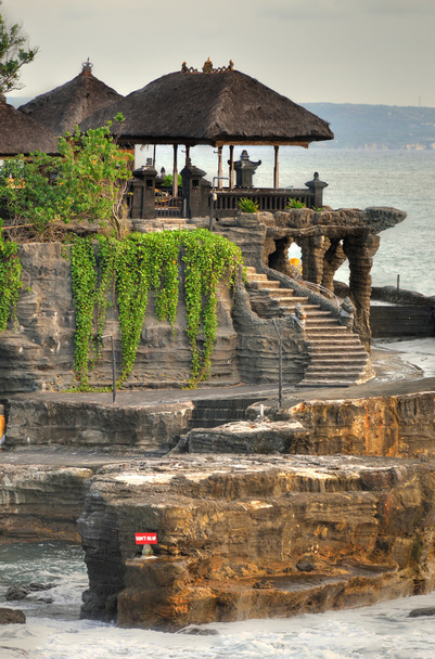 Tanah Lot Tempel op Zee op Bali Eiland Indonesië - Foto, afbeelding