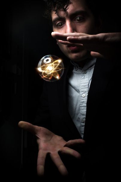 Atome boule de cristal
 - Photo, image