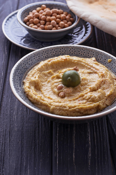 Traditional hummus and pita bread - Foto, Imagem