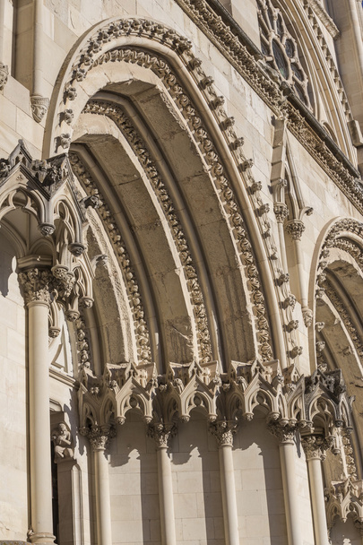 Detail of facade of the Cuenca's Cathedral, The cathedral is dedicated to St Julian, gothic english-norman style, XII century - Φωτογραφία, εικόνα