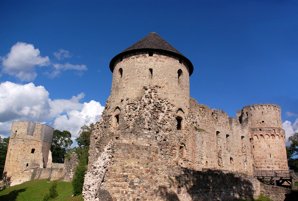 ruiny starobylého hradu - Fotografie, Obrázek