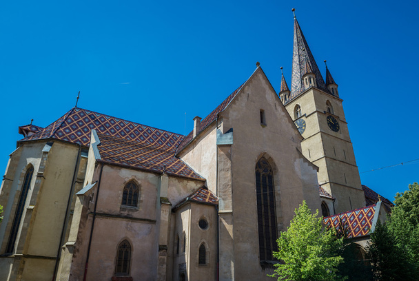 Catedral em Sibiu
 - Foto, Imagem