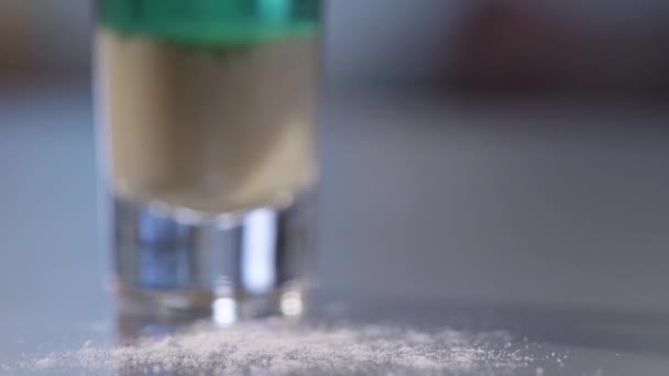 Mirage green shot cocktail - Filmmaterial, Video