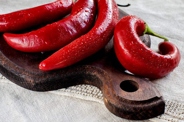 Fresh organic chili pepper. - Foto, Bild