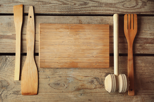  cutting board and kitchen tools  - Фото, изображение