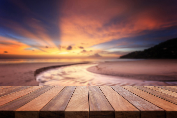 Empty top of wooden table and view of sunset or sunrise backgrou - Foto, immagini