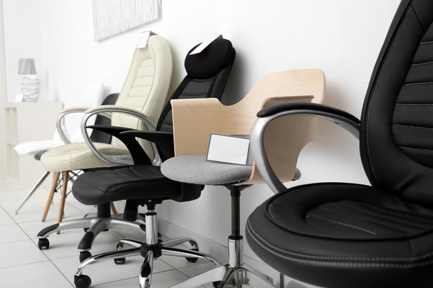 Modern chairs for sale - Foto, Bild