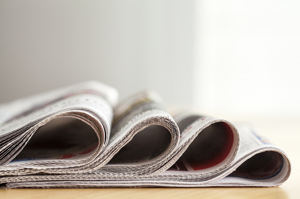 Gazeteler yığını - Fotoğraf, Görsel