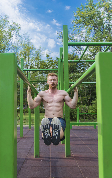 Young man workout outdoors - Photo, Image