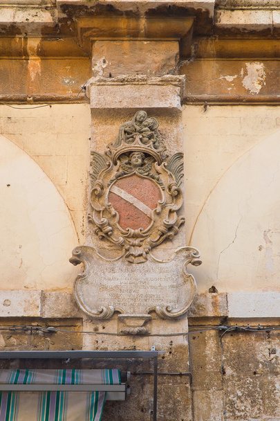 Historischer Palast. Molfetta. Apulien. Italien.  - Foto, Bild