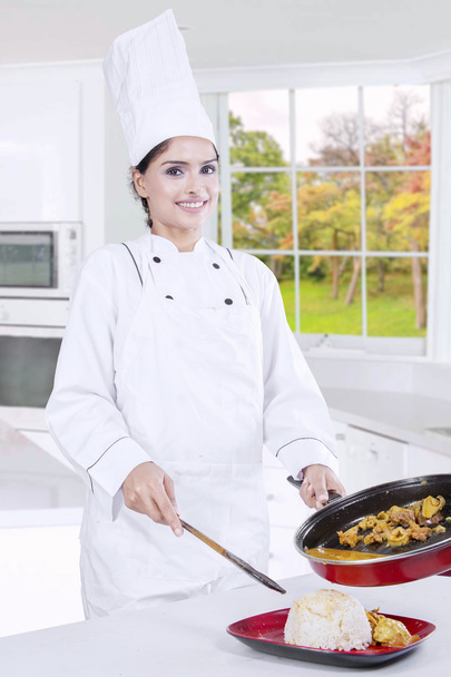 Chef Woman Prepare Tasty Food - Foto, afbeelding