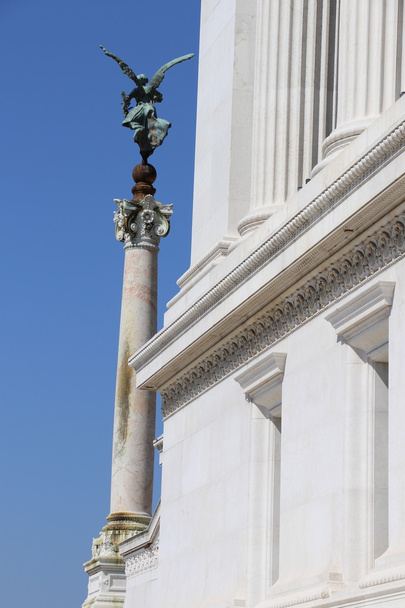 / Narodowy pomnik Wiktora Emanuela Ii w Rzymie - ołtarz ojczyzny - Zdjęcie, obraz