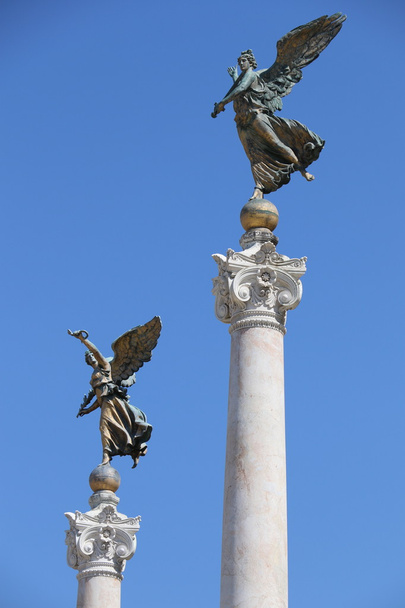 ローマのアルターレ ・ デッラ ・ パートリア ヴィットーリオ エマヌエーレ 2 世の国立記念碑 - 写真・画像