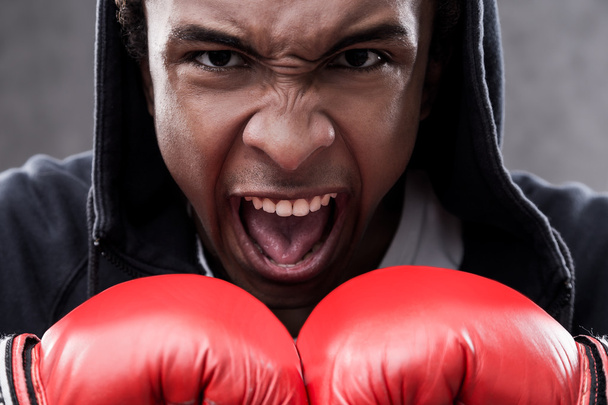 Enraged African American boxer - Valokuva, kuva