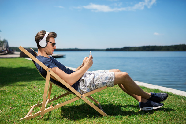 Relax with the music - Foto, afbeelding