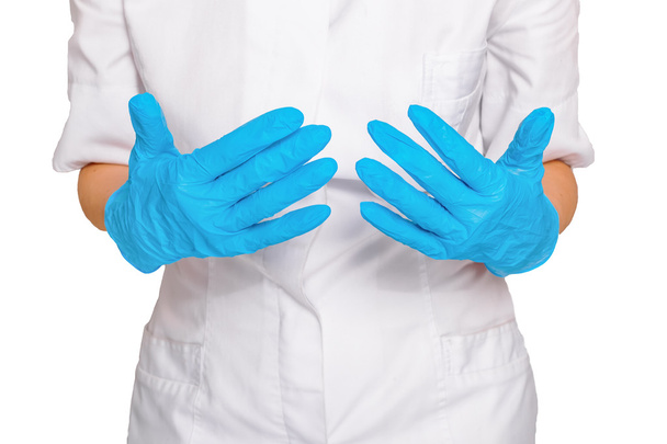 Lekarz Pokaż ręce z sterylne rękawice izolowane na koncepcja reklama medyczna, biały. - Zdjęcie, obraz