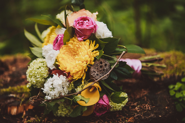 bouquet of Wedding Flowers - Фото, зображення