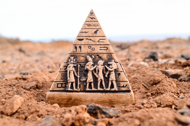 Mısır piramit modeli minyatür - Fotoğraf, Görsel