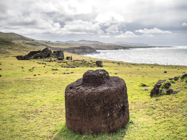 The Hat of the Moai - Photo, Image
