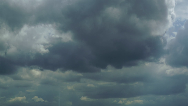 Dramatické dešťové mraky - Timelapse - Záběry, video