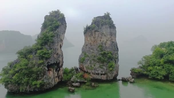 isole nel golfo di Phang Nga
 - Filmati, video