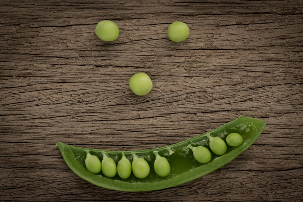 Gesundheitliche Vorteile von Gemüse kann von Ihrem Lächeln gesehen werden, essen v - Foto, Bild