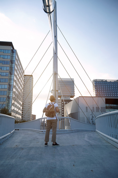 man stands on bridge - Photo, image