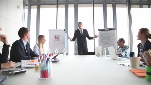 businessman giving presentation - Footage, Video