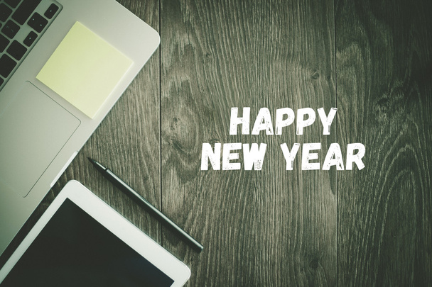 HAPPY NEW YEAR text on desk - Φωτογραφία, εικόνα