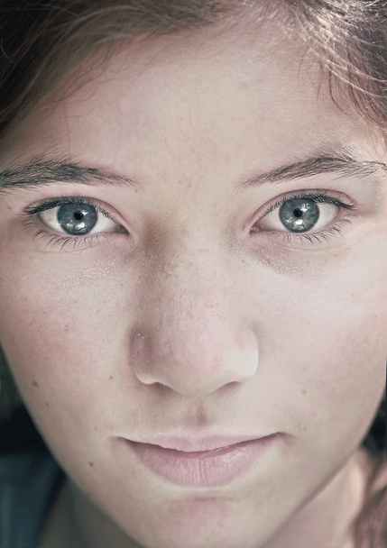 tiener meisje gezicht close-up portret - Foto, afbeelding