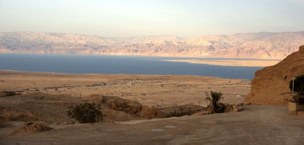 Масада и Мертвое море в Израиле
 - Фото, изображение