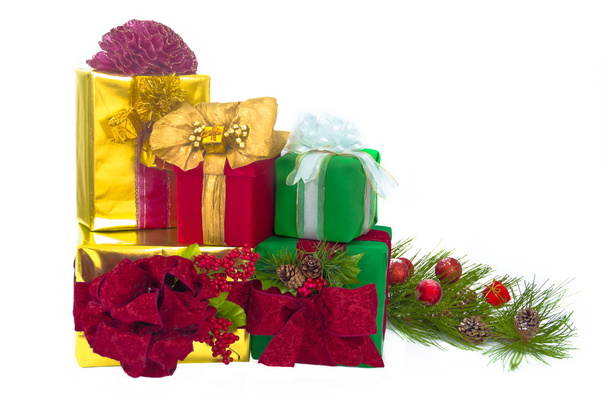 П'ять святкових подарункових пакетів
 - Фото, зображення