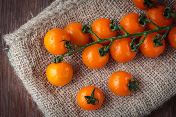 Taze portakal kiraz domates - Fotoğraf, Görsel