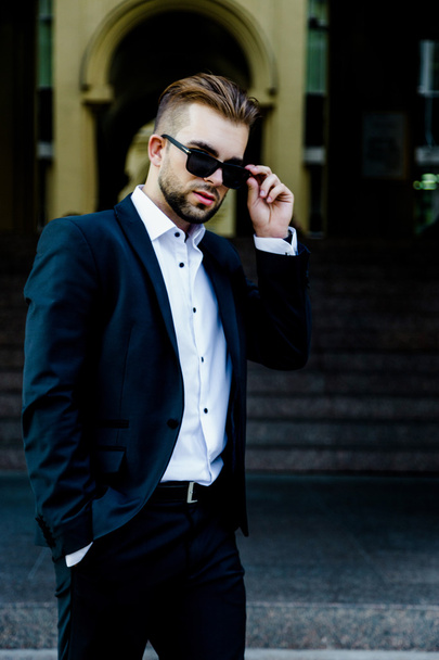 Handsome bearded businessman - Fotó, kép