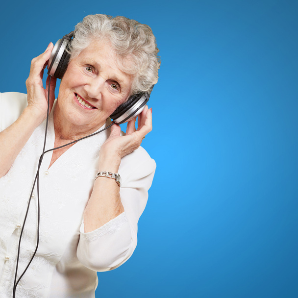 Portrait Of A Woman, While Listening Music - Foto, Bild