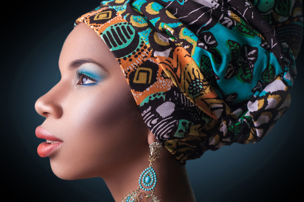 African beauty, studio shot. - Fotografie, Obrázek