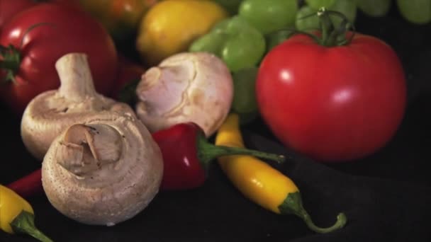 Meyve ve sebze renkli karışımı - Video, Çekim