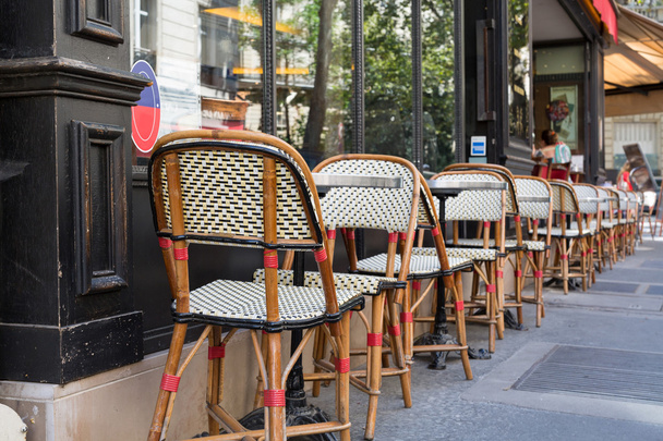 Typical french restaurant - Фото, изображение