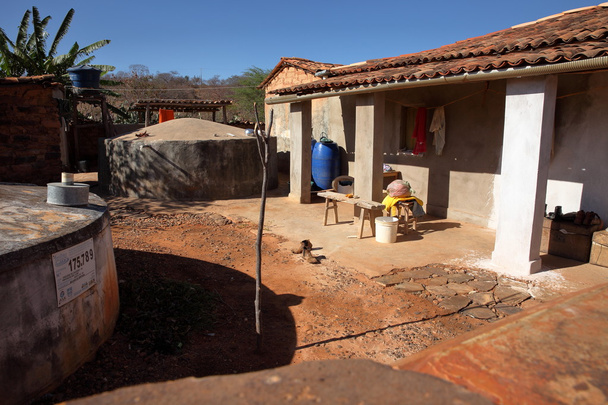 Samotny wieś Queixo Dantas w Mrówczynek Brazylia - Zdjęcie, obraz