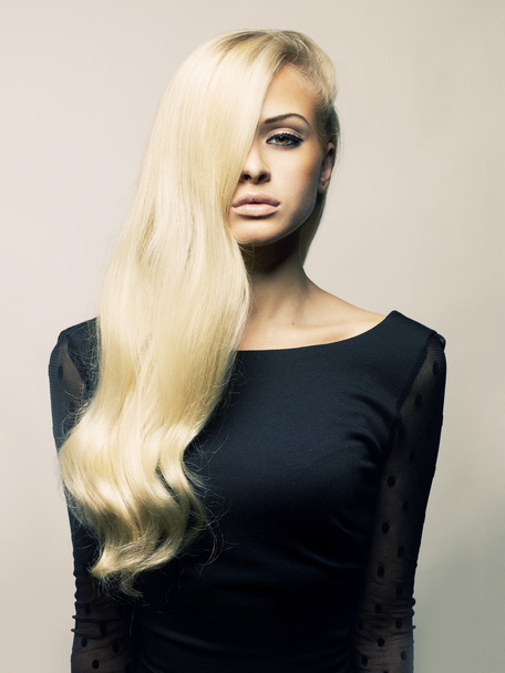Beautiful lady with magnificent hair - Valokuva, kuva