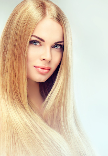  блондинка с чистой кожей
 - Фото, изображение