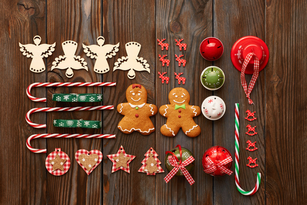 peperkoek cookies en decoraties - Foto, afbeelding