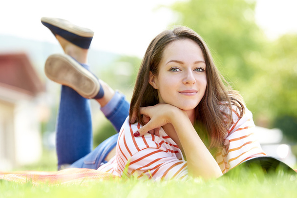 young woman relaxing outdoor - Photo, Image